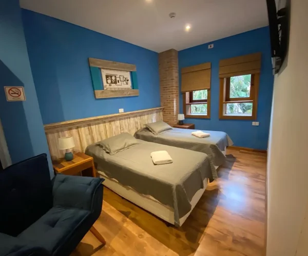 SUITE B4